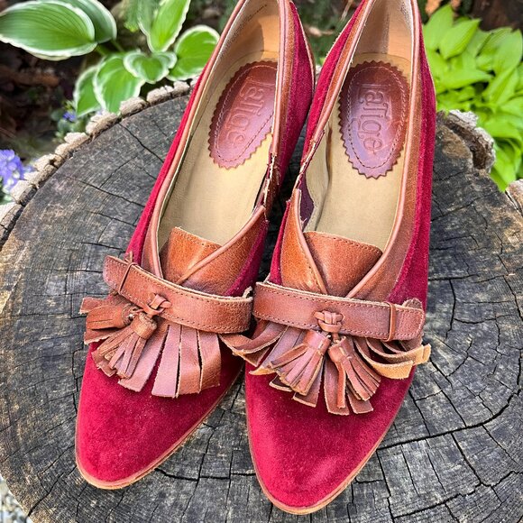 Anthropologie Latigo Viv Red Velvet Brown Leather Loafer Pump Heels US Sz 7.5 - Picture 2 of 4